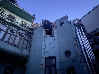 Влучили у будинок: ракетна атака по Одесі 23 липня Влучили у будинок: ракетна атака по Одесі 23 липня