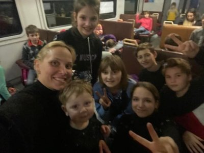 «Думали – хоча б доїхати»: як з Одеси через війну евакуювали близько тисячі дітей «Думали – хоча б доїхати»: як з Одеси через війну евакуювали близько тисячі дітей