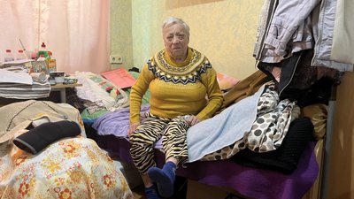 Переселенка з Вовчанська Переселенка з Вовчанська