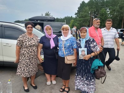 Родичі загиблих військових з яких громад Рівненщини відвідали Всеукраїнську прощу Родичі загиблих військових з яких громад Рівненщини відвідали Всеукраїнську прощу