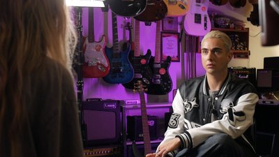 "Мені не цікаво боятися": MÉLOVIN про військовий податок, нацвідбір Євробачення та особисте життя. Інтерв'ю у Рівному "Мені не цікаво боятися": MÉLOVIN про військовий податок, нацвідбір Євробачення та особисте життя. Інтерв'ю у Рівному