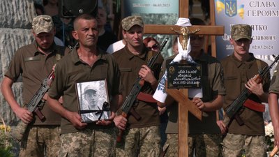 Прощання із загиблим Андрієм Лагнюком Прощання із загиблим Андрієм Лагнюком