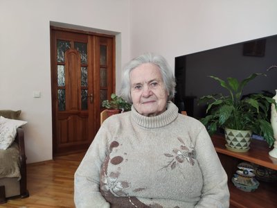 Таїсія Барило, дякує в 90 років, Тернопільщина, лютий 2025 Таїсія Барило, дякує в 90 років, Тернопільщина, лютий 2025
