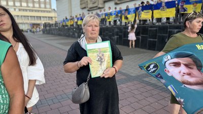 Акція на підтримку полонених і зниклих безвісти воїнів, Івано-Франківськ Акція на підтримку полонених і зниклих безвісти воїнів, Івано-Франківськ