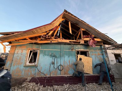 "Мені нічим було дихати". Що розповіли жителі Глухова після обстрілу РФ "Мені нічим було дихати". Що розповіли жителі Глухова після обстрілу РФ