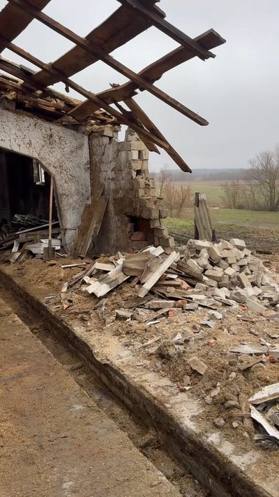 Армія РФ обстріляла ферму у Кролевецькій громаді Армія РФ обстріляла ферму у Кролевецькій громаді
