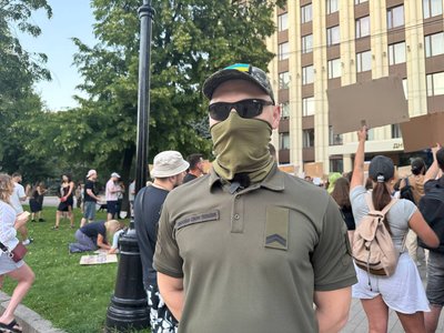 У Дніпрі розпочалась друга акція протесту проти закону щодо НАБУ та САП У Дніпрі розпочалась друга акція протесту проти закону щодо НАБУ та САП