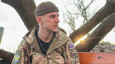 "Шустрий" піхотинець 56 окремої мотопіхотної Маріупольської бригади Донецька область 10 січня 2025 рік "Шустрий" піхотинець 56 окремої мотопіхотної Маріупольської бригади Донецька область 10 січня 2025 рік