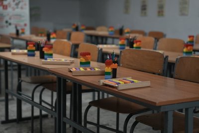 "Будемо пристосовуватися до різного". На Сумщині школи готуються до нового навчального року "Будемо пристосовуватися до різного". На Сумщині школи готуються до нового навчального року