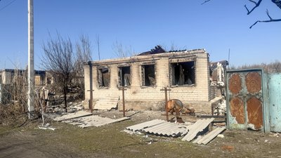 Вигорілий будинок пожежі селище Ярова Лиманська громада Донецька область 7 березня 2025 рік Вигорілий будинок пожежі селище Ярова Лиманська громада Донецька область 7 березня 2025 рік