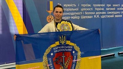 Вінничанка здобула пояс чемпіонки України Вінничанка здобула пояс чемпіонки України