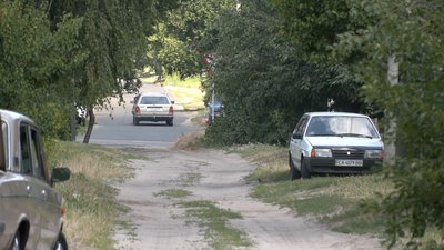 "Забута Богом ділянка": жителі Черкас просять відремонтувати дорогу "Забута Богом ділянка": жителі Черкас просять відремонтувати дорогу