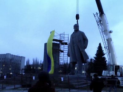 "Виявилось не так просто": як зносили пам’ятник Леніну у Кременчуці "Виявилось не так просто": як зносили пам’ятник Леніну у Кременчуці