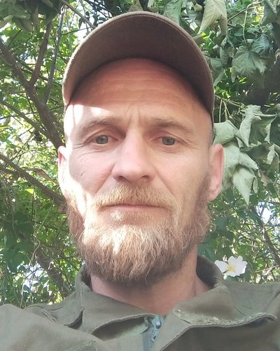 "Без творчості точно не буду": історія військовослужбовця, який поєднує службу та мистецтво "Без творчості точно не буду": історія військовослужбовця, який поєднує службу та мистецтво
