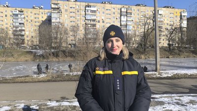 "Не можна йти туди, де стікаються струмки". Рибалки Криворіжжя розповіли, як дбають про свою безпеку на льоду "Не можна йти туди, де стікаються струмки". Рибалки Криворіжжя розповіли, як дбають про свою безпеку на льоду