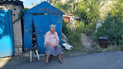 Усіх дітей евакуювали, близько 90% багатоповерхівок зруйновані: як живе Лиманська громада на Донеччині Усіх дітей евакуювали, близько 90% багатоповерхівок зруйновані: як живе Лиманська громада на Донеччині
