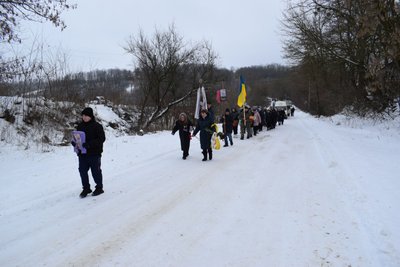 Загинув на Донеччині: на Черкащині провели в останню путь захисника Загинув на Донеччині: на Черкащині провели в останню путь захисника
