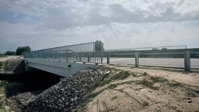 Завершили ремонт трьох мостів на дорозі між Черніговом та Славутичем та відкрили рух транспорту Завершили ремонт трьох мостів на дорозі між Черніговом та Славутичем та відкрили рух транспорту