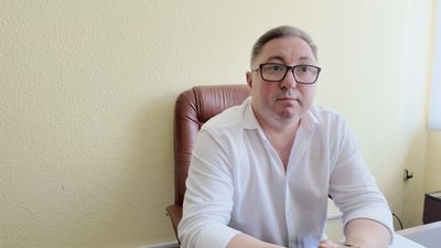 Начальник Новоселицького управління центру зайнятості Едуард Топала Начальник Новоселицького управління центру зайнятості Едуард Топала