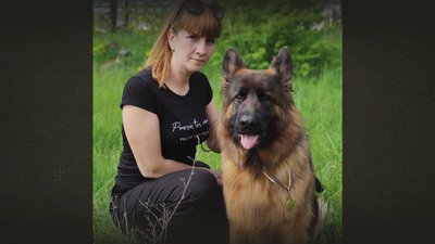 У Прилуках на Чернігівщині попрощалися з родиною, у будинок якої поцілив російський "шахед" У Прилуках на Чернігівщині попрощалися з родиною, у будинок якої поцілив російський "шахед"