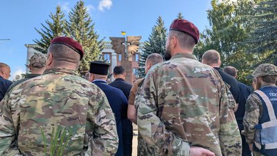 Вшанували пам'ять віськовополонених у Рівному Вшанували пам'ять віськовополонених у Рівному