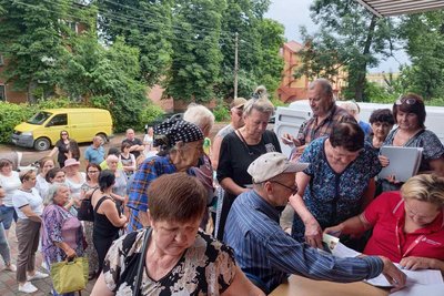 В кількох громадах Житомирщини в рамках проєкту "Соціальна кухня" почали роздавати благодійні обіди В кількох громадах Житомирщини в рамках проєкту "Соціальна кухня" почали роздавати благодійні обіди