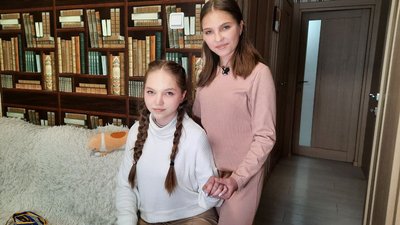 "Троє кровних, троє народжених серцем": історія прийомної родини з Кропивницького "Троє кровних, троє народжених серцем": історія прийомної родини з Кропивницького