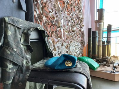 У ліцеї в Житомирі відкрили куточок пам'яті колишніх учнів, які загинули у війні за Україну У ліцеї в Житомирі відкрили куточок пам'яті колишніх учнів, які загинули у війні за Україну