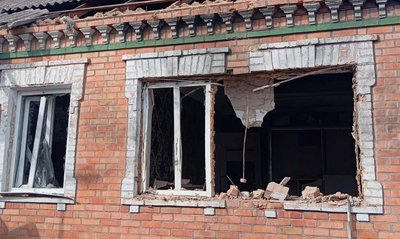 Пів сотні атак протягом дня: через удари російської армії на Дніпропетровщині загинув чоловік, ще один — поранений Пів сотні атак протягом дня: через удари російської армії на Дніпропетровщині загинув чоловік, ще один — поранений