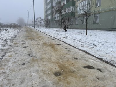 Ожеледиця у Полтаві: як комунальники впорались з прибиранням міста Ожеледиця у Полтаві: як комунальники впорались з прибиранням міста