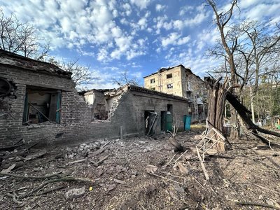 У Краматорську внаслідок російського авіаудару загинули троє працівників ТЕЦ, ще двоє цивільних поранені У Краматорську внаслідок російського авіаудару загинули троє працівників ТЕЦ, ще двоє цивільних поранені