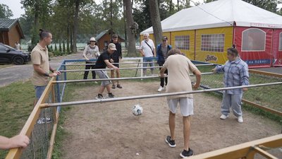 Катання на конях та квадроциклах: на Вінниччині діти з інвалідністю навчаються в оздоровчому таборі Катання на конях та квадроциклах: на Вінниччині діти з інвалідністю навчаються в оздоровчому таборі