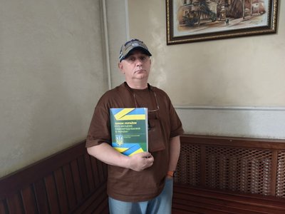 У Житомирі вийшли на протест під міськраду люди, які вклали гроші в квартири, але не отримали їх У Житомирі вийшли на протест під міськраду люди, які вклали гроші в квартири, але не отримали їх