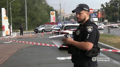 Поліція затримала підозрюваного у вбивстві на автозаправці в Києві