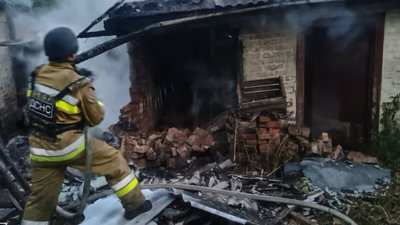Пошкоджені будинки та агропідприємство: що відомо про атаку РФ на Черкащині Пошкоджені будинки та агропідприємство: що відомо про атаку РФ на Черкащині