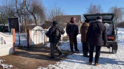По хліб — за 10 кілометрів: один день з життя прикордонного села Кам’янська Слобода, що на Чернігівщині По хліб — за 10 кілометрів: один день з життя прикордонного села Кам’янська Слобода, що на Чернігівщині