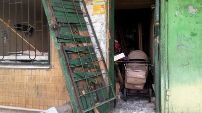 "Стояла стіна вогню". Що жителі Краматорська розказали про авіаудар по середмістю 3 червня "Стояла стіна вогню". Що жителі Краматорська розказали про авіаудар по середмістю 3 червня