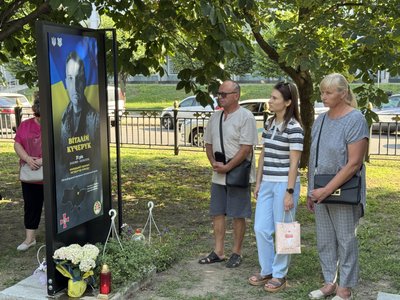 У Полтаві освятили портрети, встановлені 2025-го на Алеї Героїв