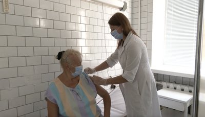 "У 30 разів більше хворих": черкащани вакцинуються від кашлюка, дифтерії та правця "У 30 разів більше хворих": черкащани вакцинуються від кашлюка, дифтерії та правця