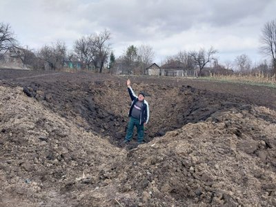 "Тряслося все на світі". Наслідки обстрілу села Попівка на Сумщині "Тряслося все на світі". Наслідки обстрілу села Попівка на Сумщині