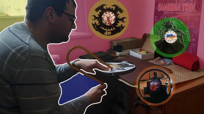 Годинники з платівок, національно-патріотична гра, ігри для незрячих дітей: розробки 2023 року від майстрів з Рівненщини Годинники з платівок, національно-патріотична гра, ігри для незрячих дітей: розробки 2023 року від майстрів з Рівненщини
