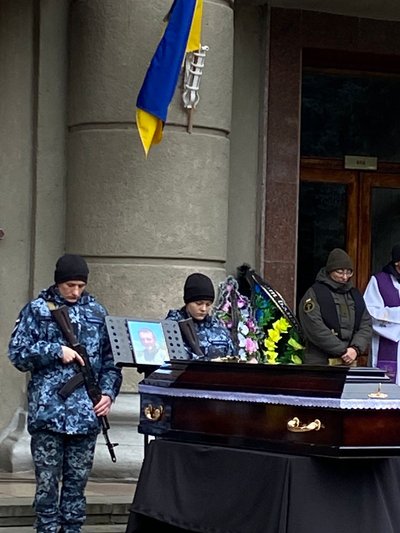 Попрощання з військовослужбовцем з Херсонщини Дмитром Мурашкіним