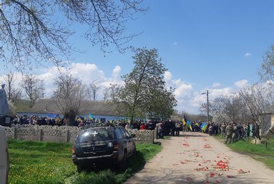 В Одеській області попрощались з військовим, який змагався у лицарських турнірах В Одеській області попрощались з військовим, який змагався у лицарських турнірах