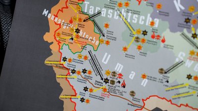 "У цій могилі лежать предки мого діда": черкащанин розповів про родичів-жертв Голокосту "У цій могилі лежать предки мого діда": черкащанин розповів про родичів-жертв Голокосту