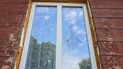 "Повітряної тривоги не було, одразу удар — і все": жителі про російську атаку "Молнією" по Новгороду-Сіверському "Повітряної тривоги не було, одразу удар — і все": жителі про російську атаку "Молнією" по Новгороду-Сіверському