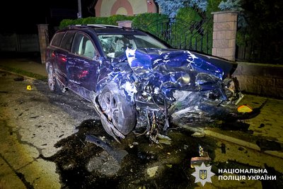 Зіткнення трьох авто: загинув чоловік внаслідок ДТП у Рівному Зіткнення трьох авто: загинув чоловік внаслідок ДТП у Рівному