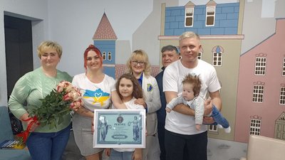 Рекорди Житомирщини у 2025 році: від немовляти з найдовшим волоссям до спортивних і кулінарних досягнень Рекорди Житомирщини у 2025 році: від немовляти з найдовшим волоссям до спортивних і кулінарних досягнень