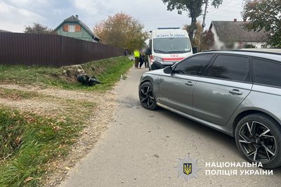 Фото з місця ДТП, яка трапилась у селі Верхні Петрівці Фото з місця ДТП, яка трапилась у селі Верхні Петрівці