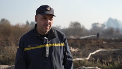 На Чернігівщині рятувальники тиждень гасять торф'яні пожежі на площі близько 190 гектарів На Чернігівщині рятувальники тиждень гасять торф'яні пожежі на площі близько 190 гектарів