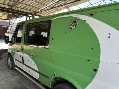 "Тільки лягли спати — почули вибухи. Сусіди вибігли, усіх трусило". Що розповіли херсонці про наслідки російських ударів "Тільки лягли спати — почули вибухи. Сусіди вибігли, усіх трусило". Що розповіли херсонці про наслідки російських ударів